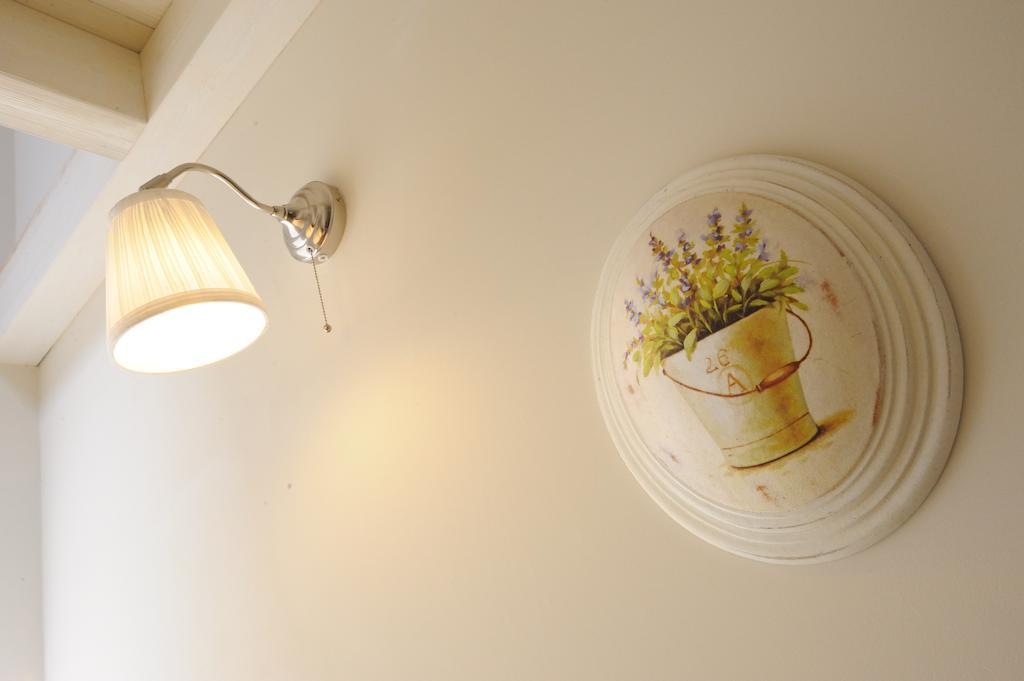 Il Piccolo Giglio Bed & Breakfast ปอร์โต ซันเตลปีดิโอ ห้อง รูปภาพ